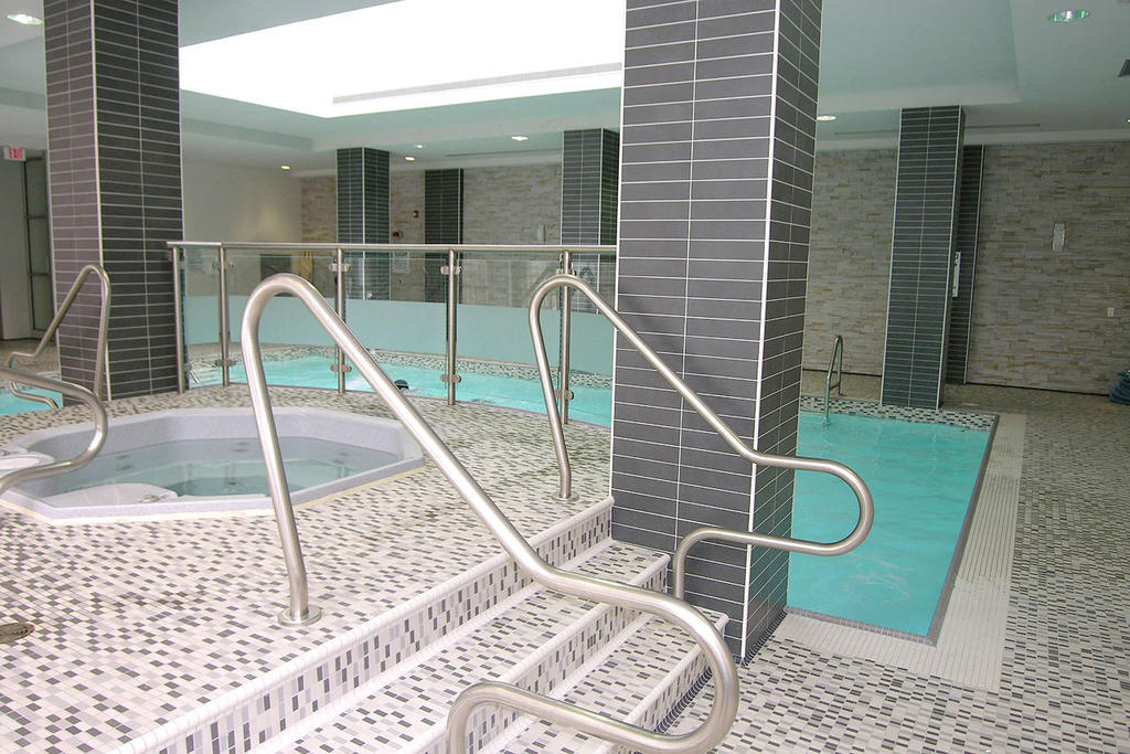 Napa Furnished Rental Apartments Square One Mississauga Esterno foto